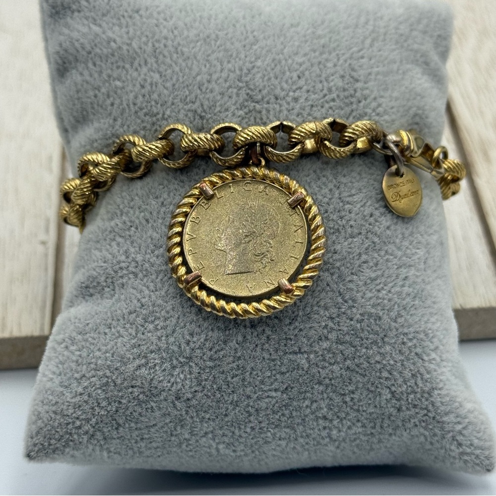 vintage Dyadema Bronze Italy bracelet with a 1979 Repvbblica Italiana coin charm